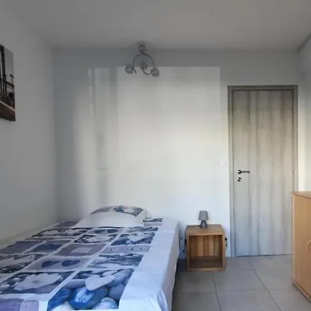Apartment Center Of Les Pins, 3 - Private Parking