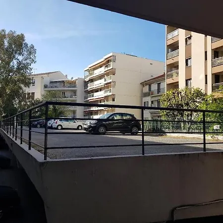 Center Of Les Pins, 3 - Private Parking Apartment