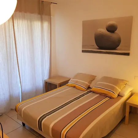 Center Of Les Pins, 3 - Private Parking Apartment *