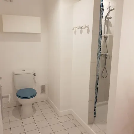 Center Of Les Pins, 3 - Private Parking Apartment *